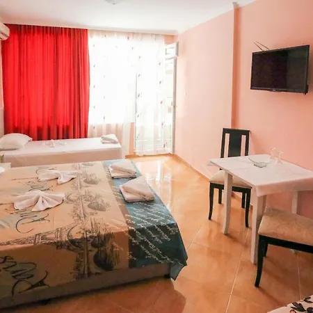 Dani * Πομόριε