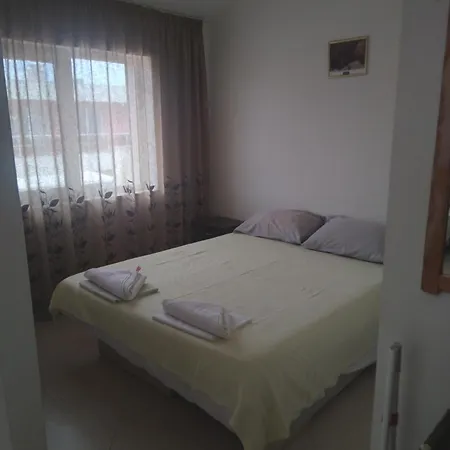 Dani * Πομόριε