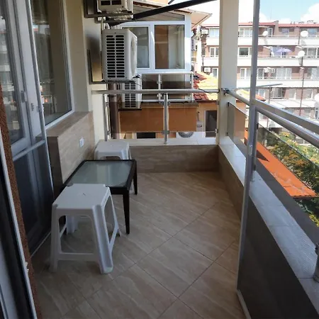 Dani Apartment