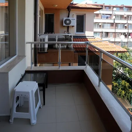 Dani Apartment *
