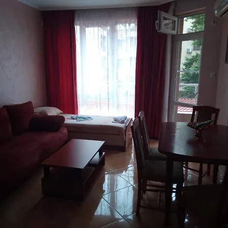 Apartment Dani Pomorie